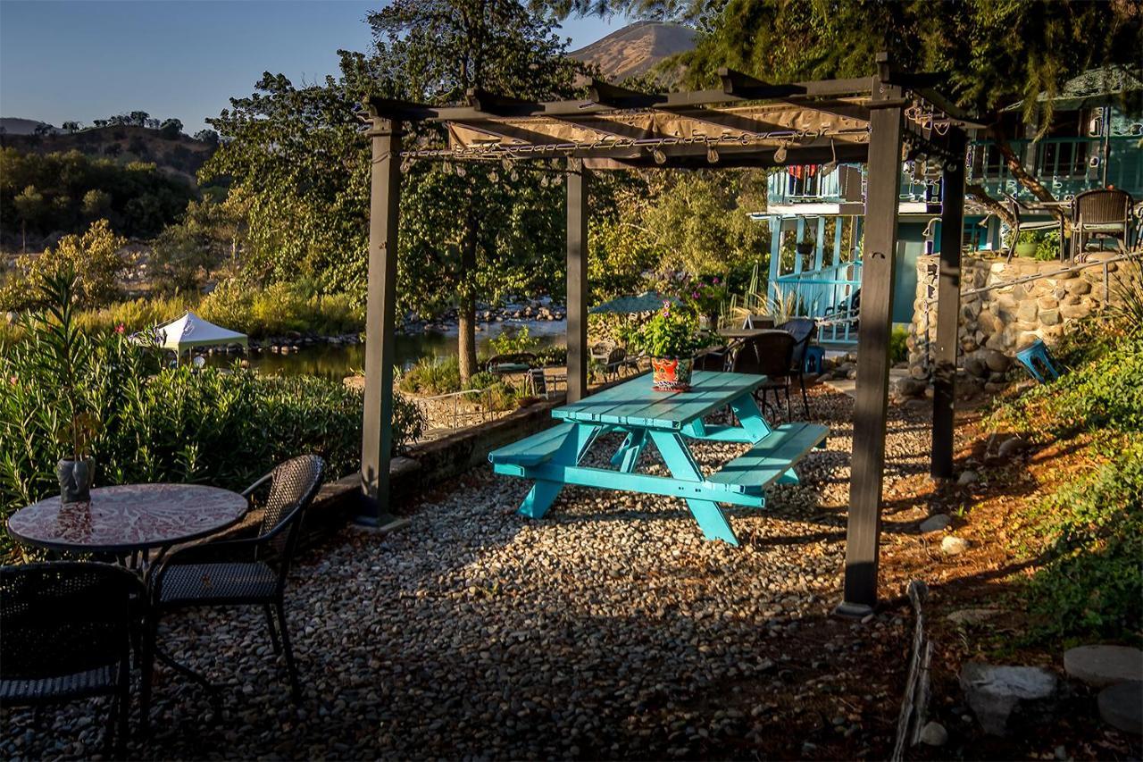 Rio Sierra Riverhouse Three Rivers Exterior photo